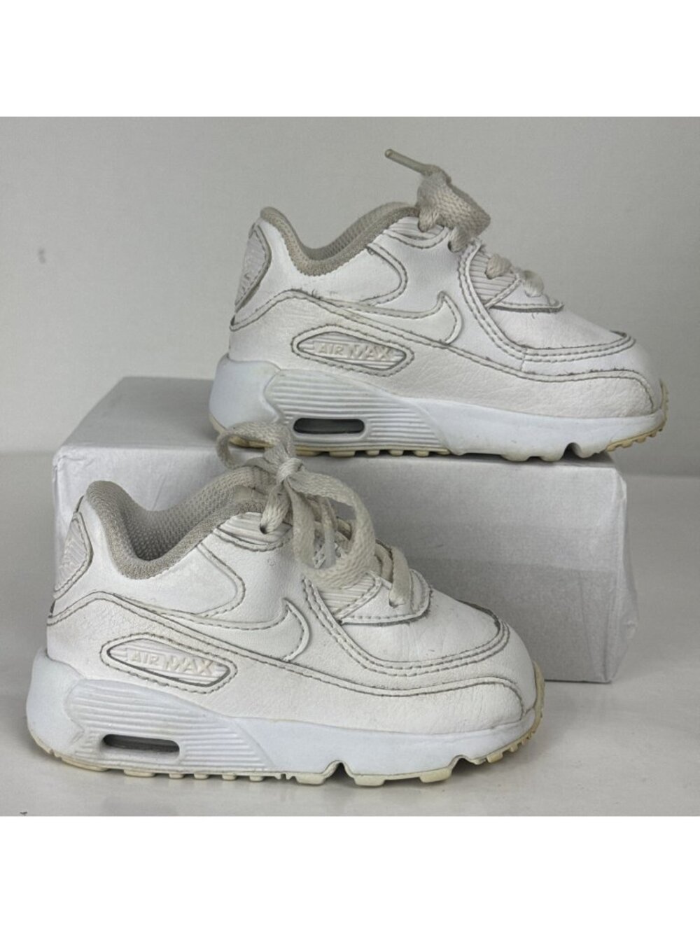 Nike Air Max 90 Toddler size 5C Leather White Sneakers 833416 100 low top